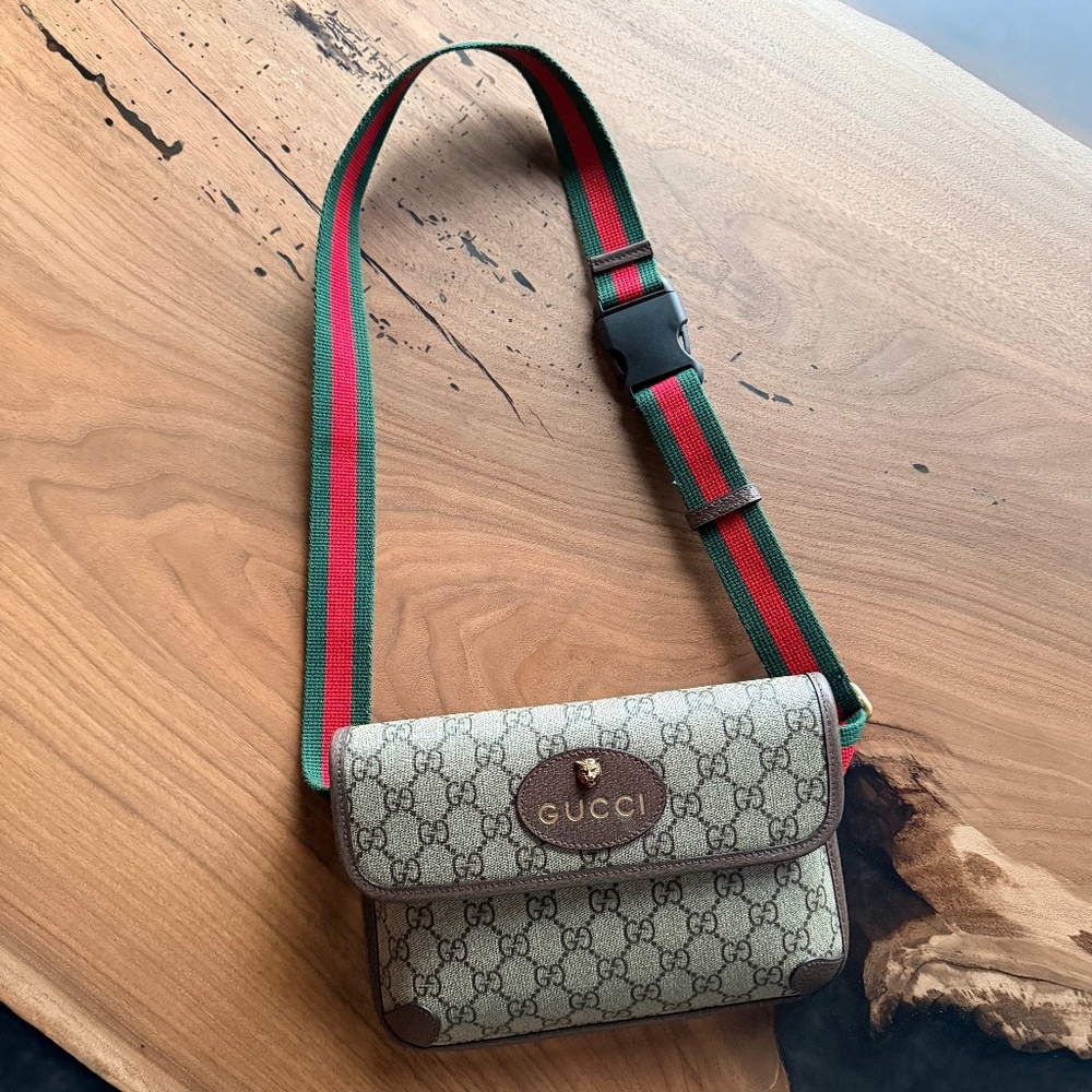 Gucci crossbody